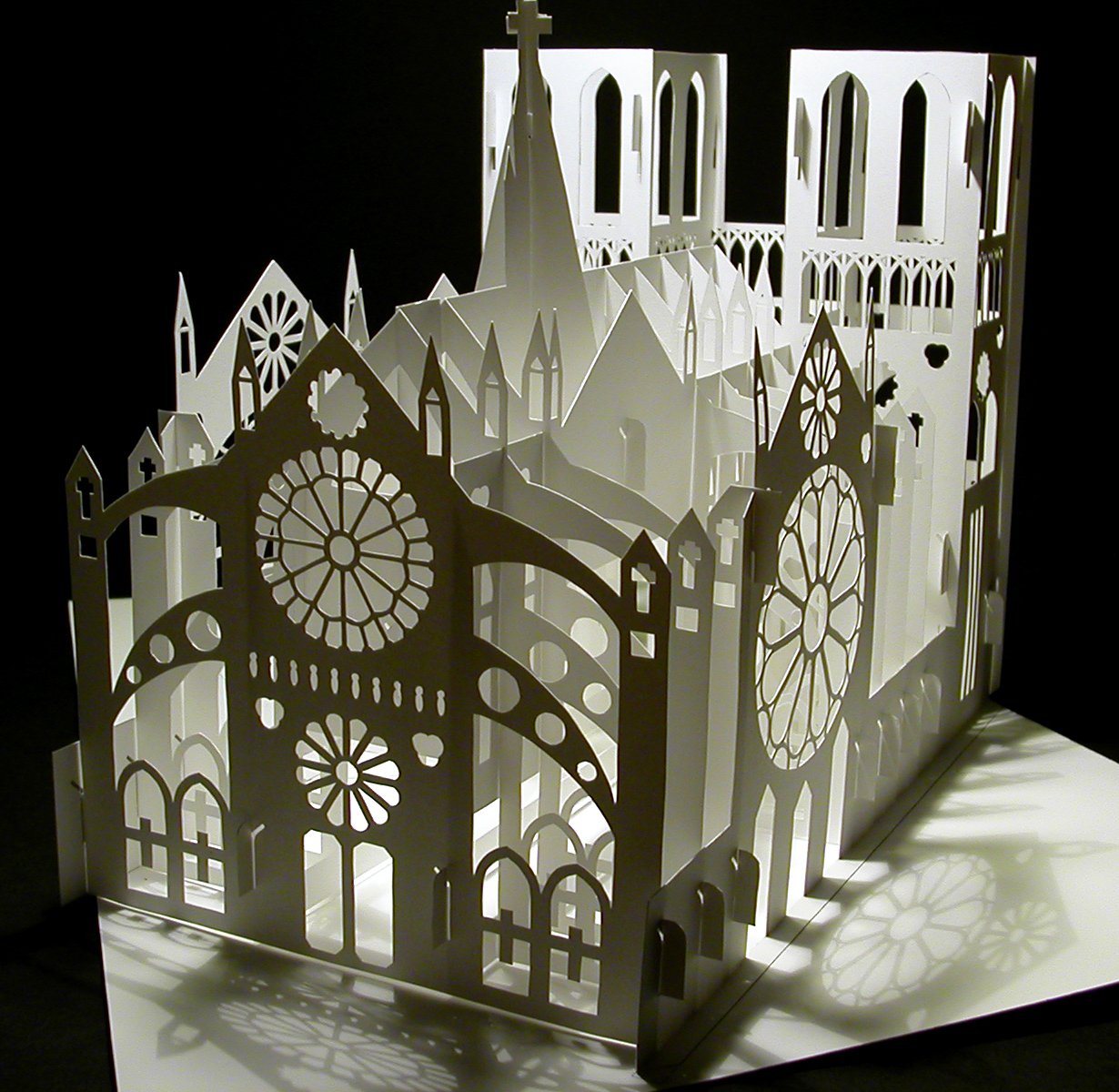 Киригами бумажная архитектура