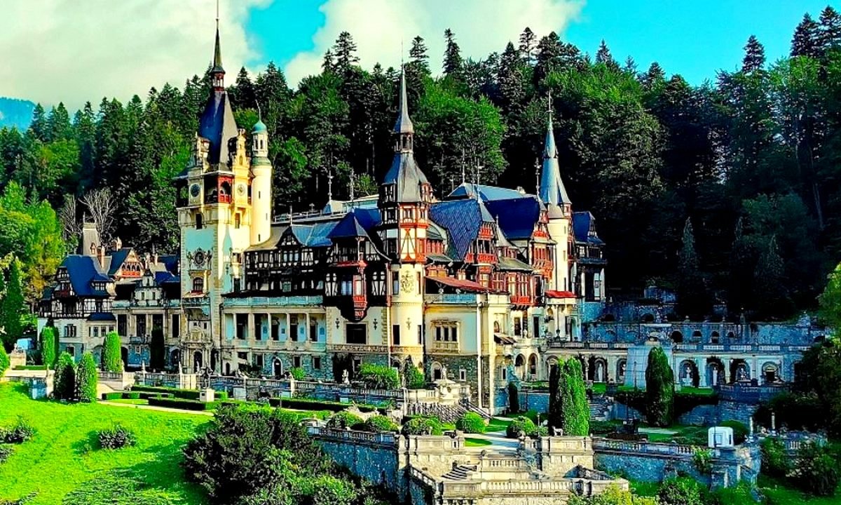 Замок Пелеш - Карпаты - Синая, Румыния