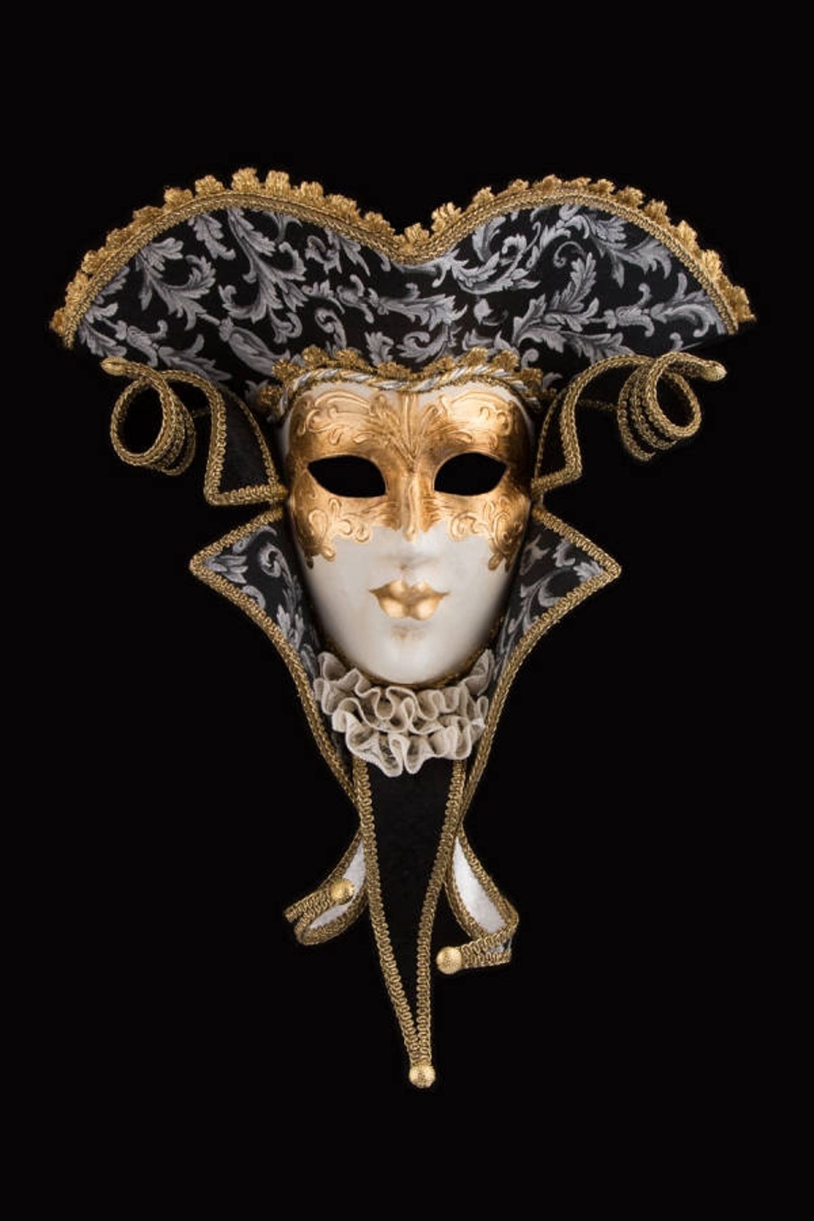 Казанова Винициан венецианская маска