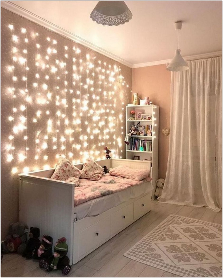 Уютная спальня с подсветкой