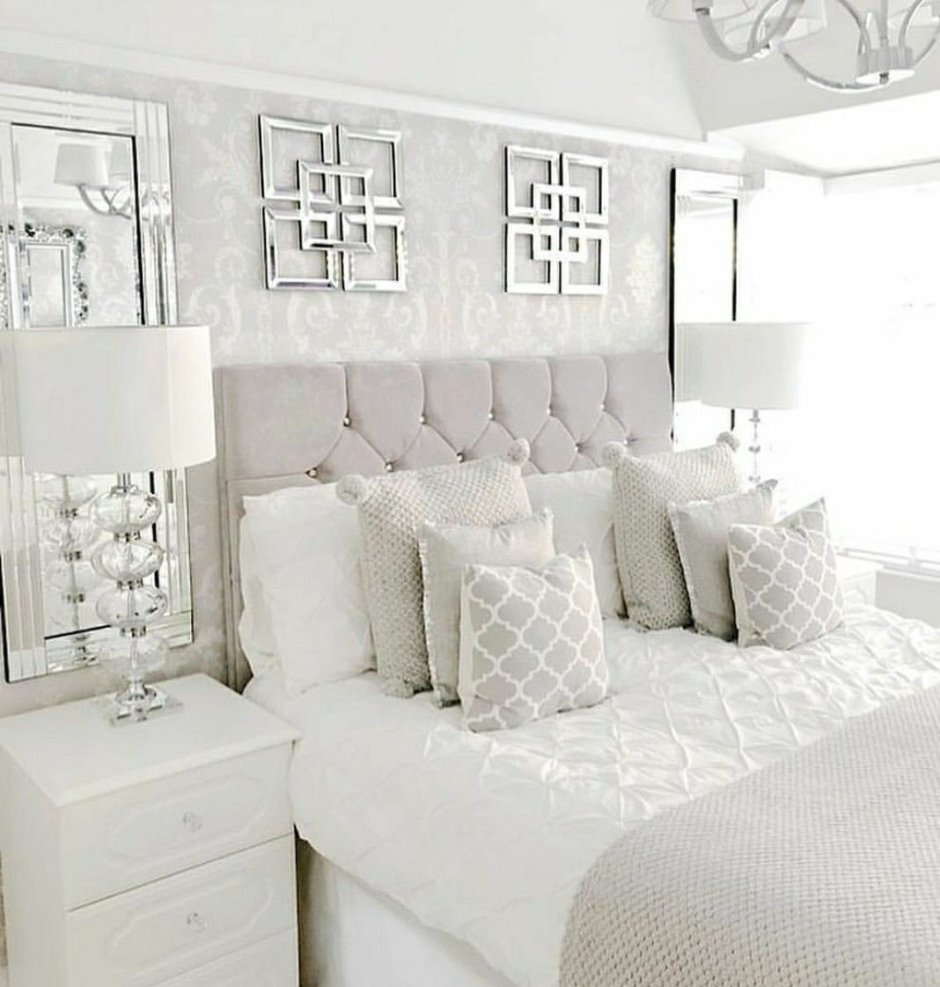 Интерьер комнаты в белом цвете