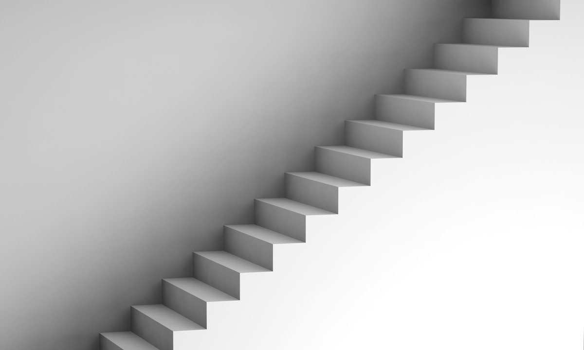 Серый фон ступеньки лестницы