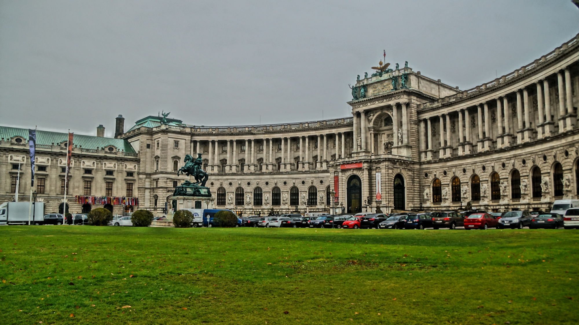 Австрия дворец Хофбург