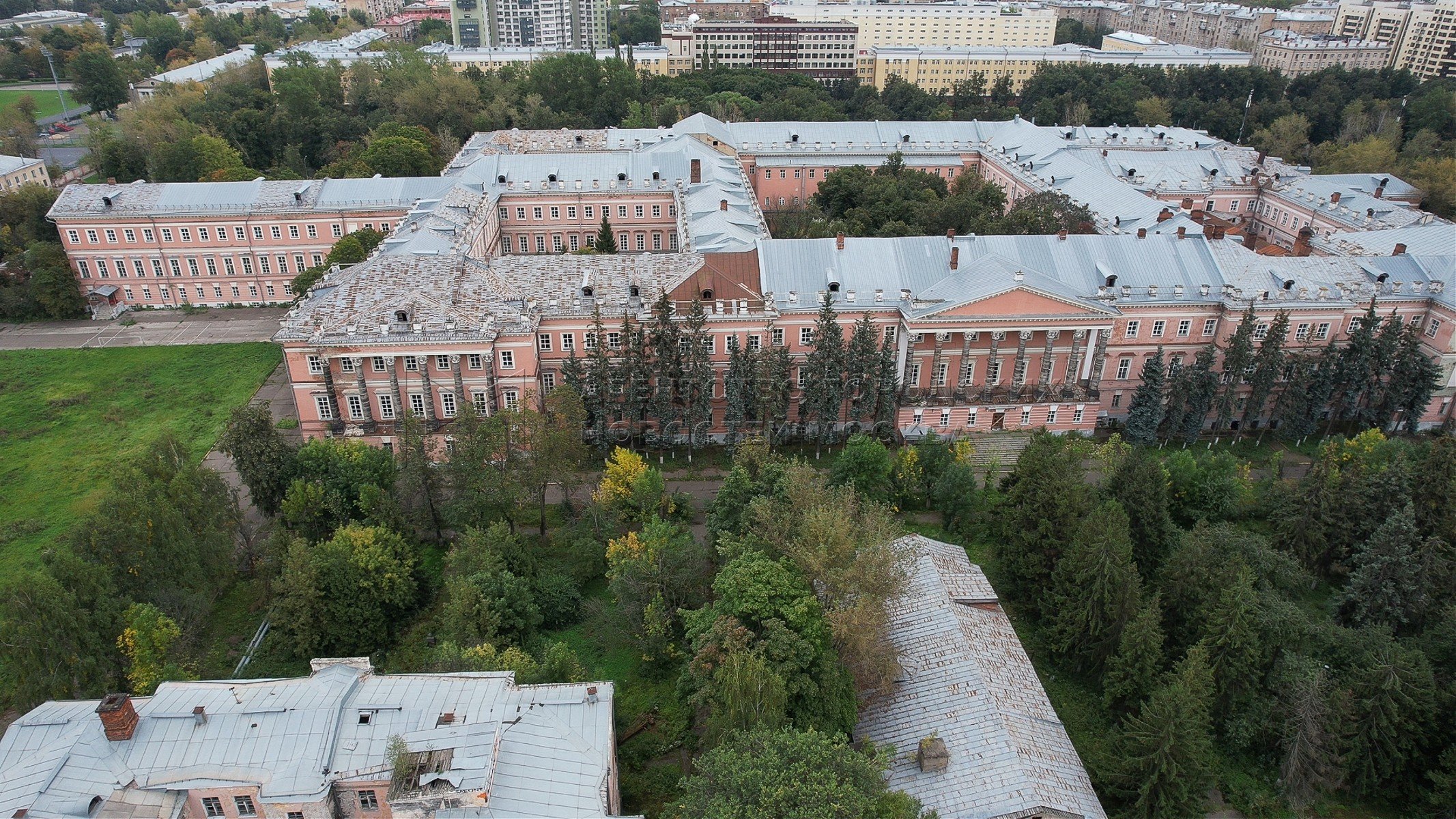 Екатерининский дворец Москва Лефортово