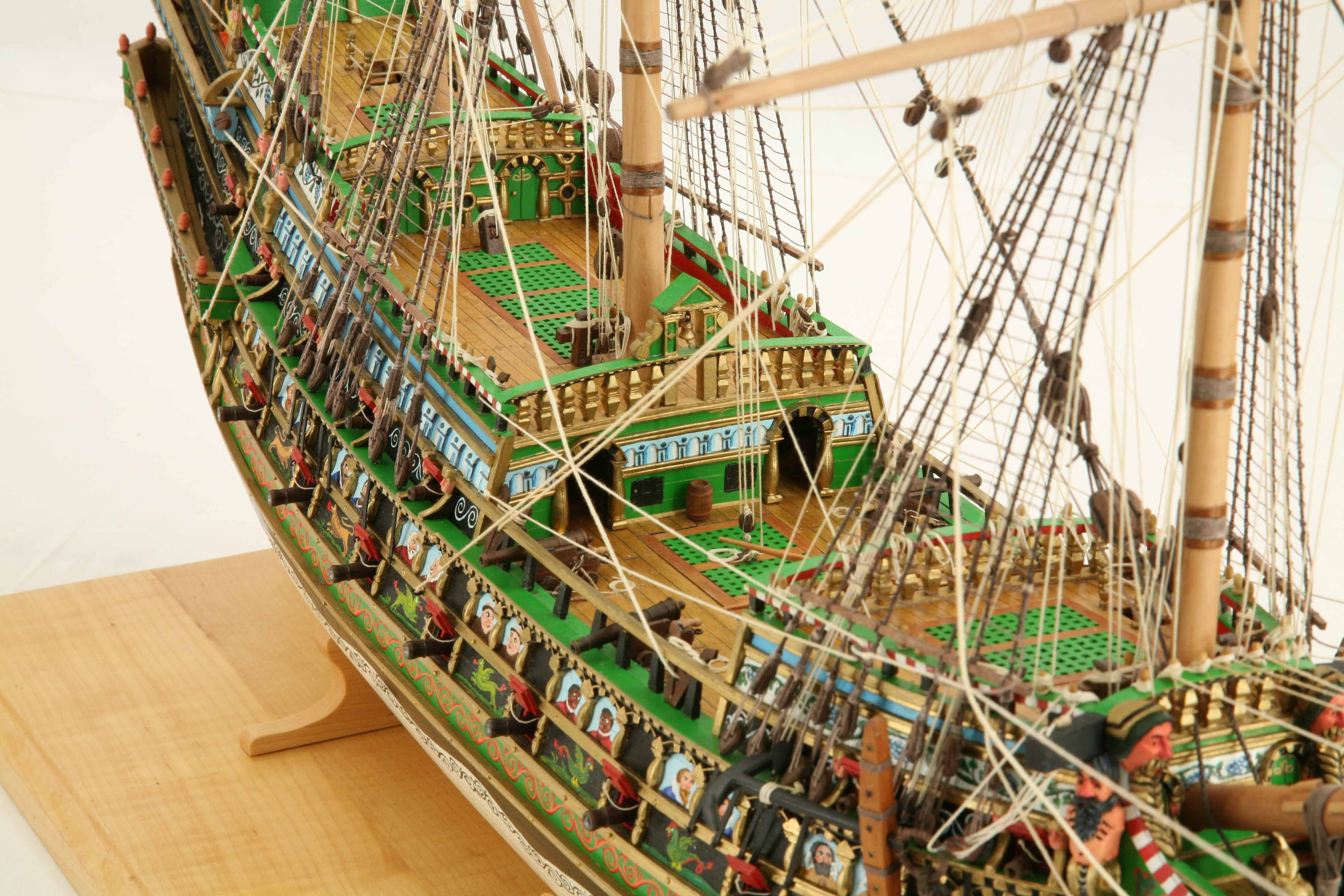 Сборка парусного корабля. Галеон корабль модель. Ингерманланд модель Адмиралтейская. Галеон корабль 18 века. Испанский Галеон внутри.