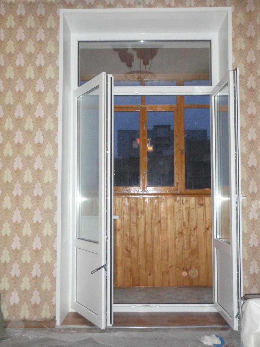 Штульповые двери Рехау