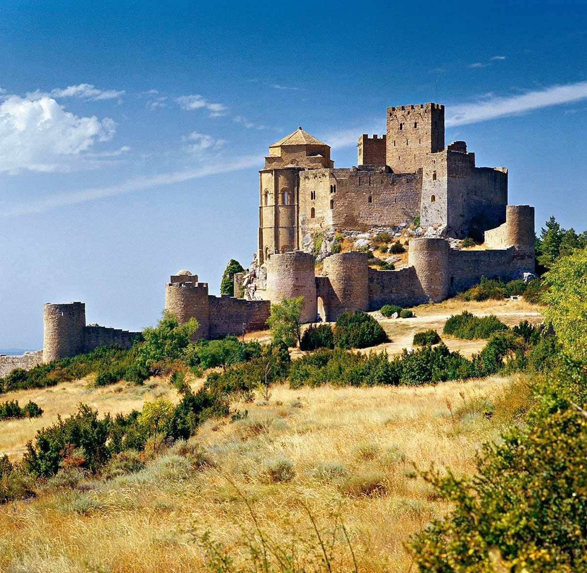 старинные замки испании