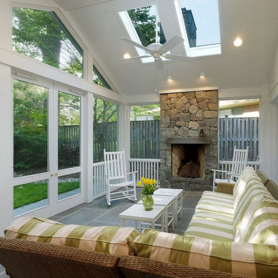 Веранда с панорамными окнами