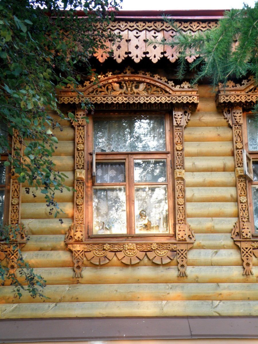 Резные наличники для бани