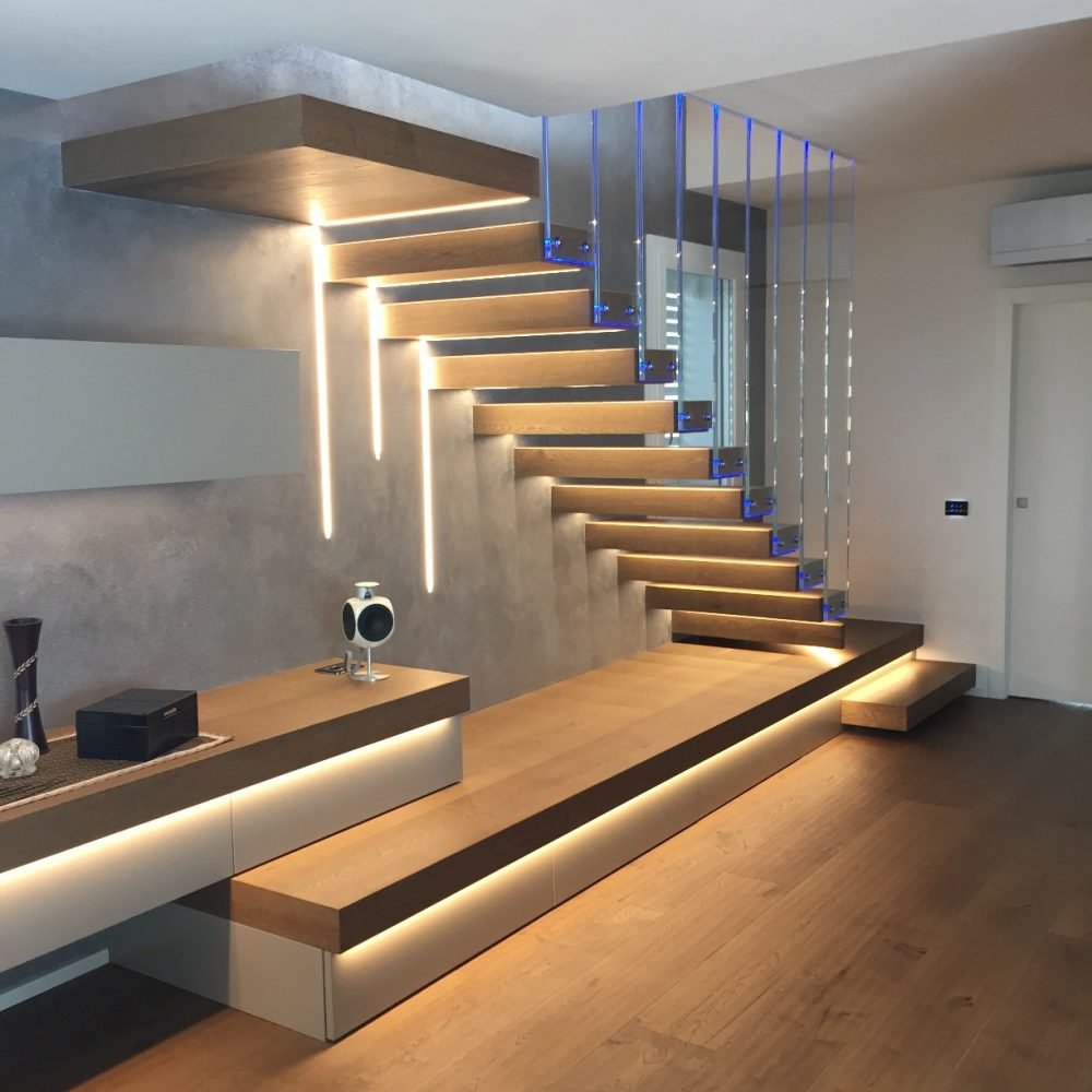 Стильные лестницы в современном стиле в коттедже фото