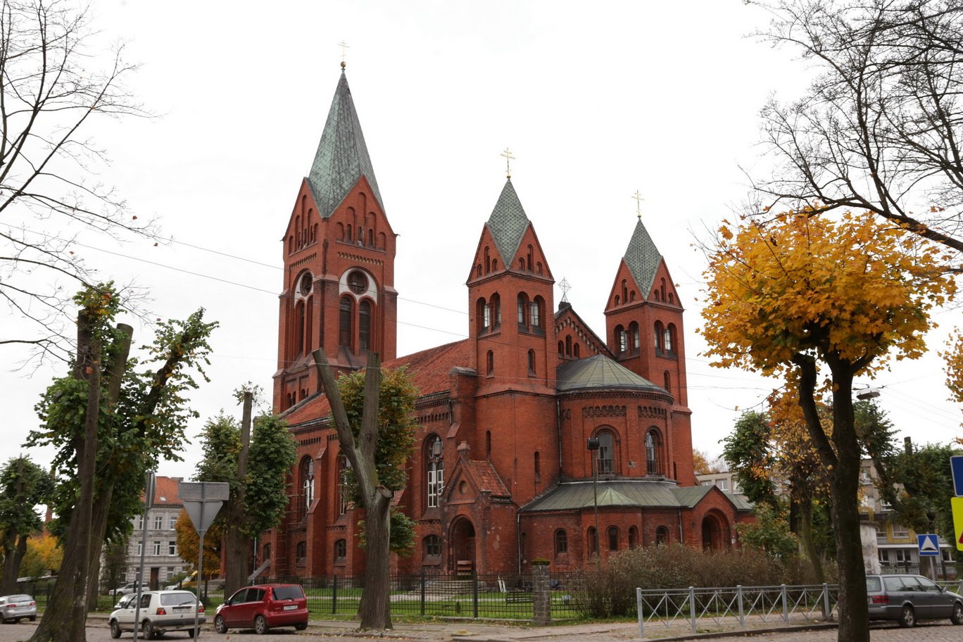 Святые калининградской области. Церковь Михаила Архангела (Черняховск).