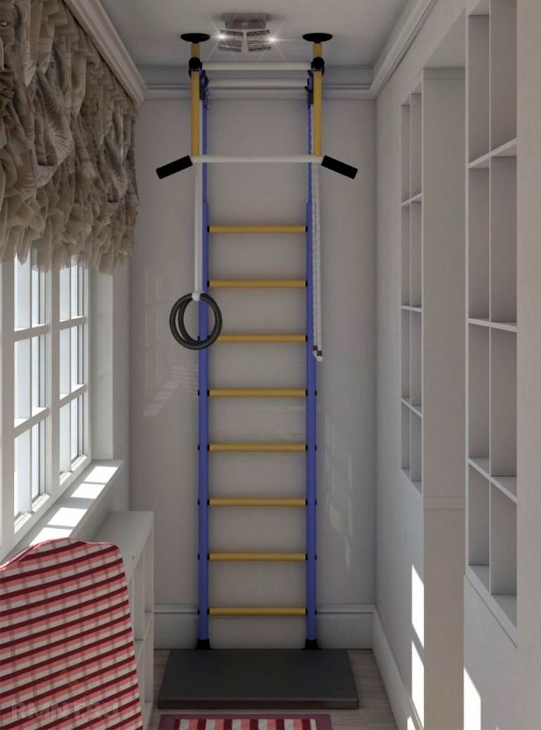 Спортивный уголок на лоджии