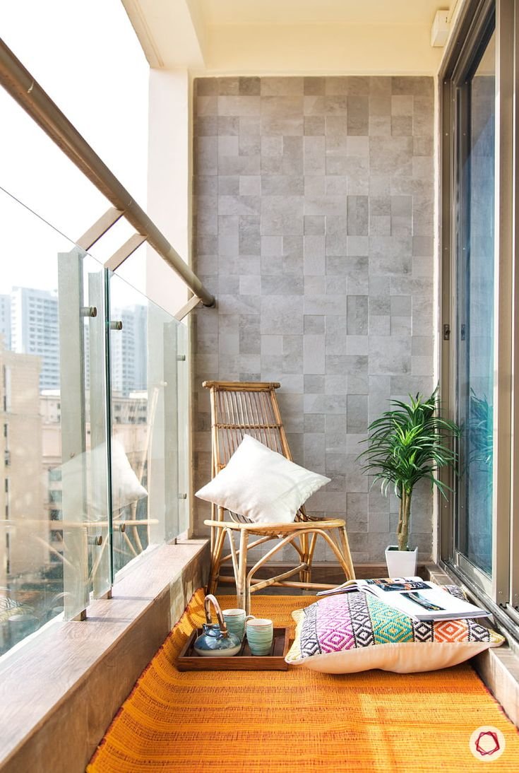 Креативная отделка балкона