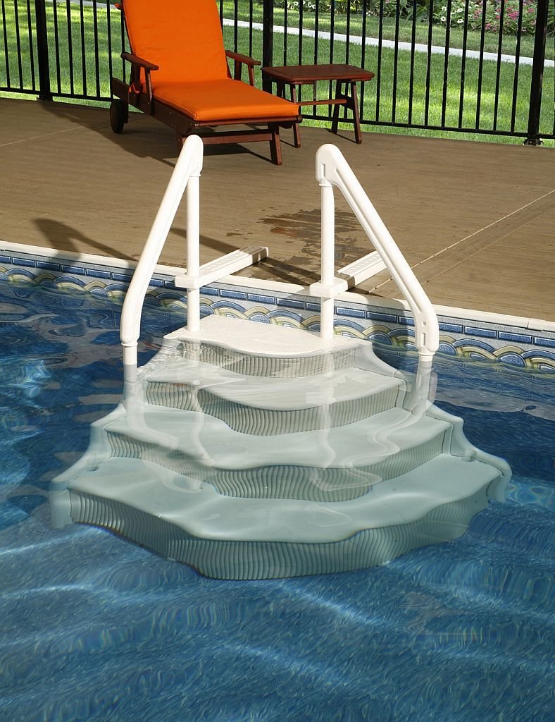 Пластиковые ступеньки для бассейна