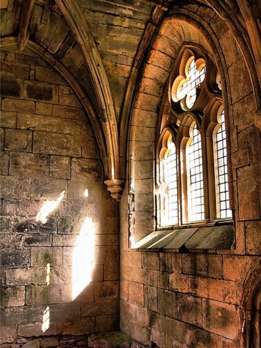 Окна в замках средневековья
