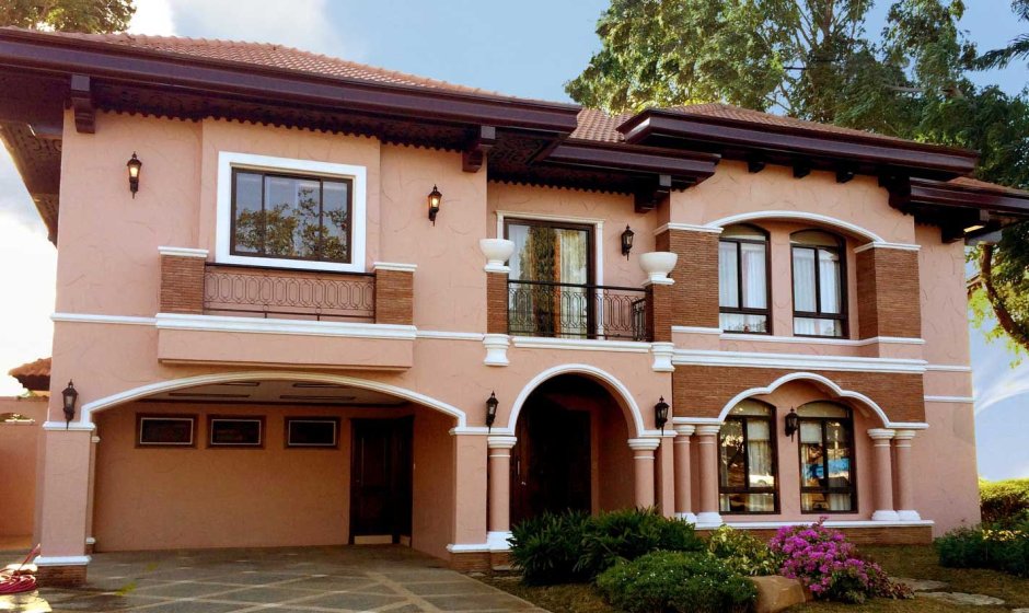 Modern House Gable Roof