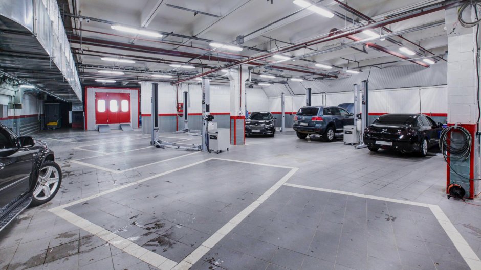 Современная автомастерская