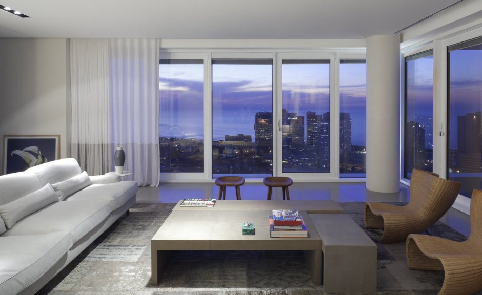 Дизайн квартиры с панорамными окнами