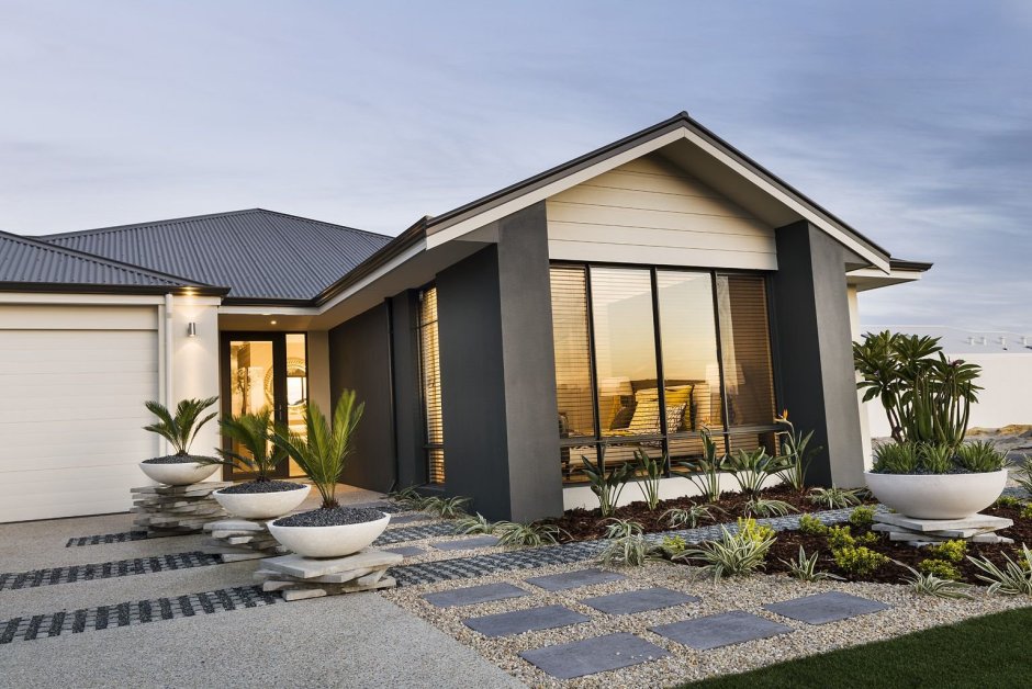 Modern House Gable Roof