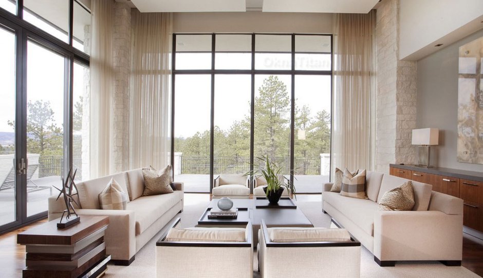 Красивая современная квартира с панорамными окнами