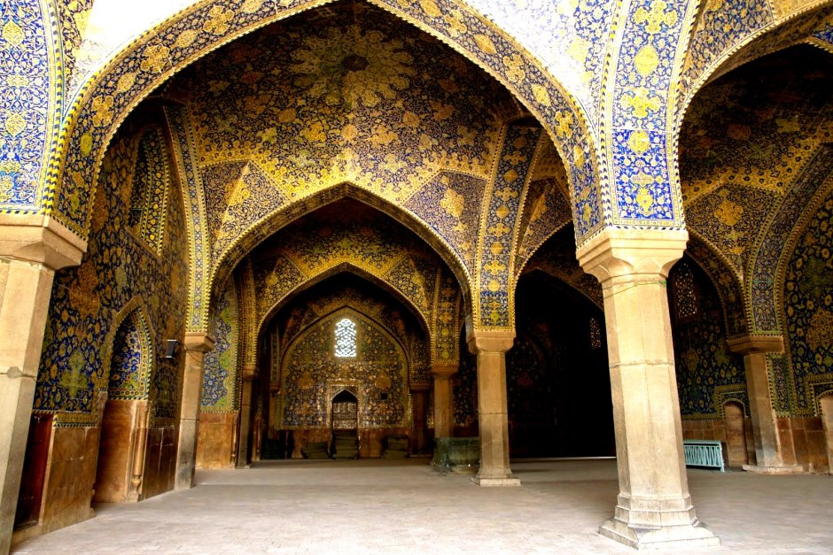 Дворец Али Капу в Исфахане