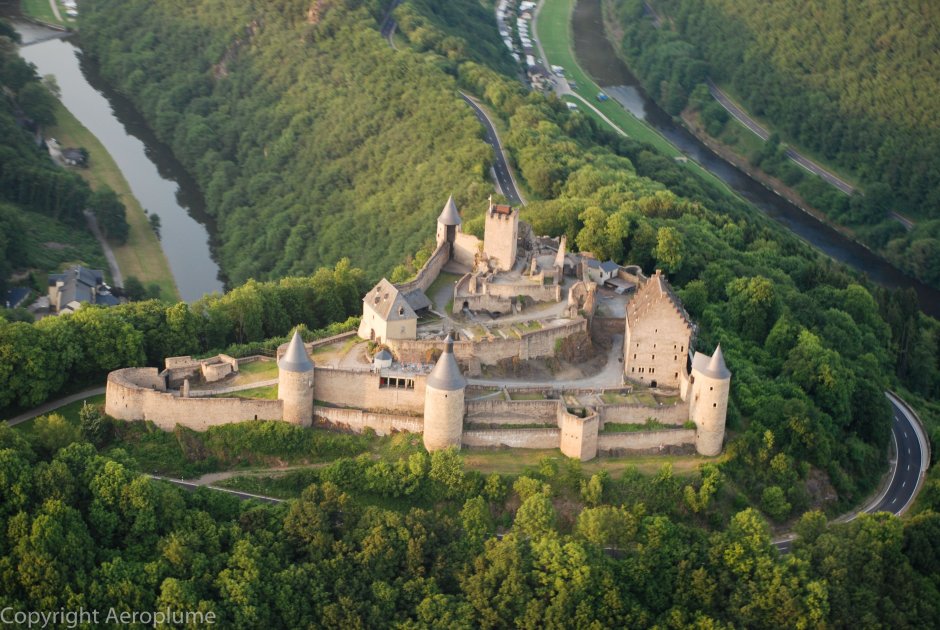 Замок Бург Эльц