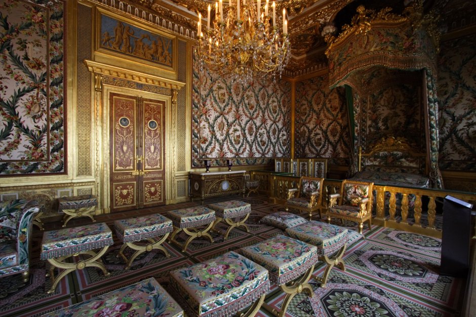 Дворец Luxury Antonovich