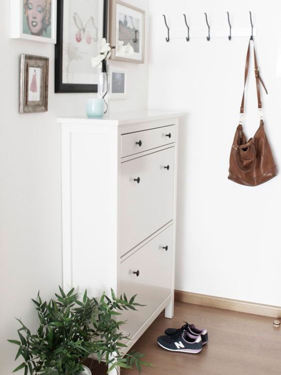 Обувница ikea ЧУСИГ