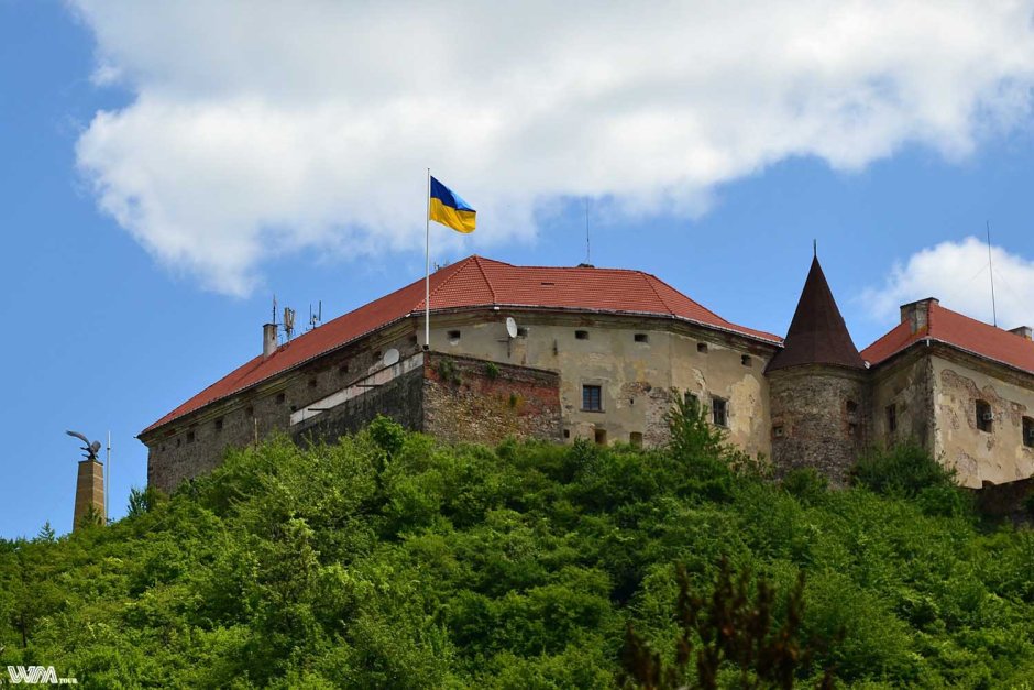 Замок Паланок Венгрия