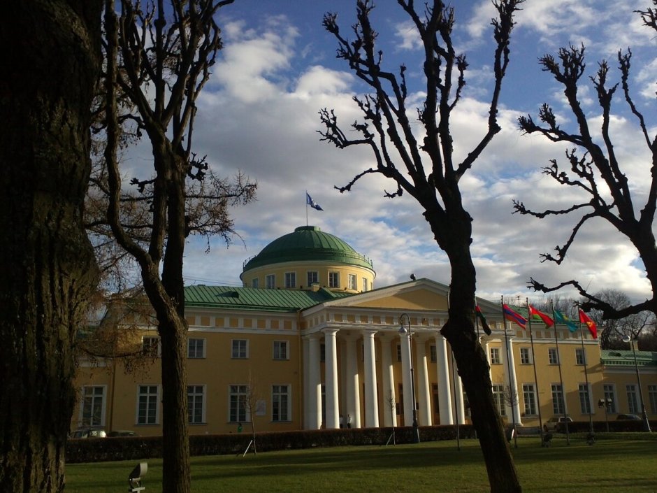 Таврический дворец князя г. а. Потемкина-Таврического в Петербурге
