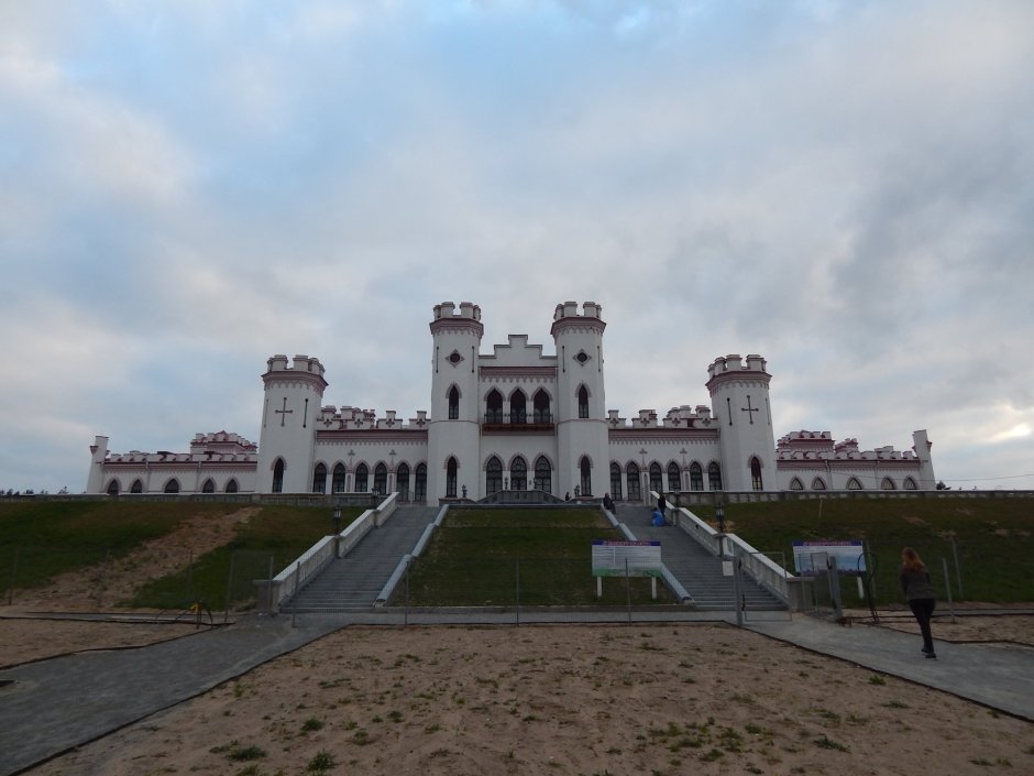 Дворец Пусловских Беларусь внутри
