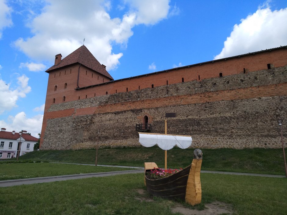 З Калядами открытка Лидский замок