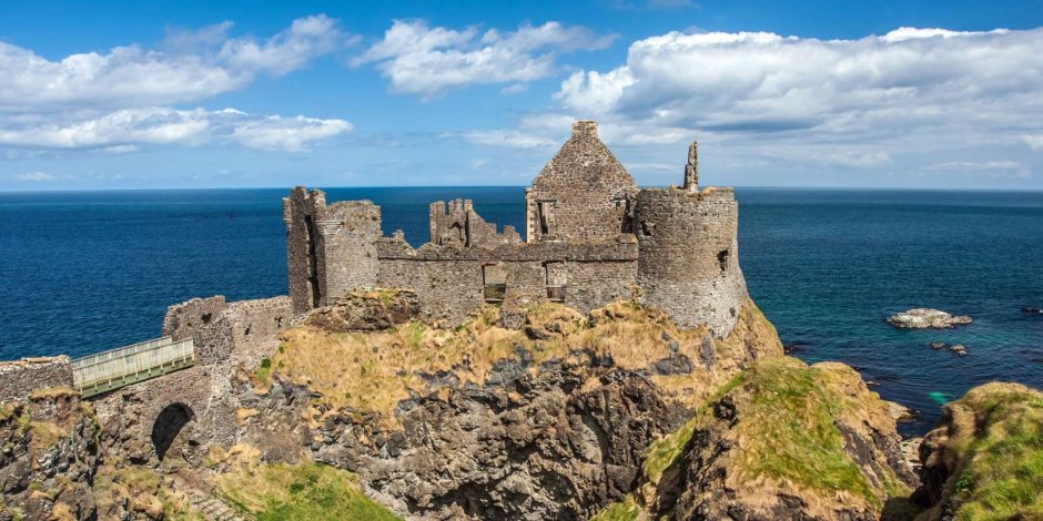 Карта Северной Ирландии замок Данлюс на ней