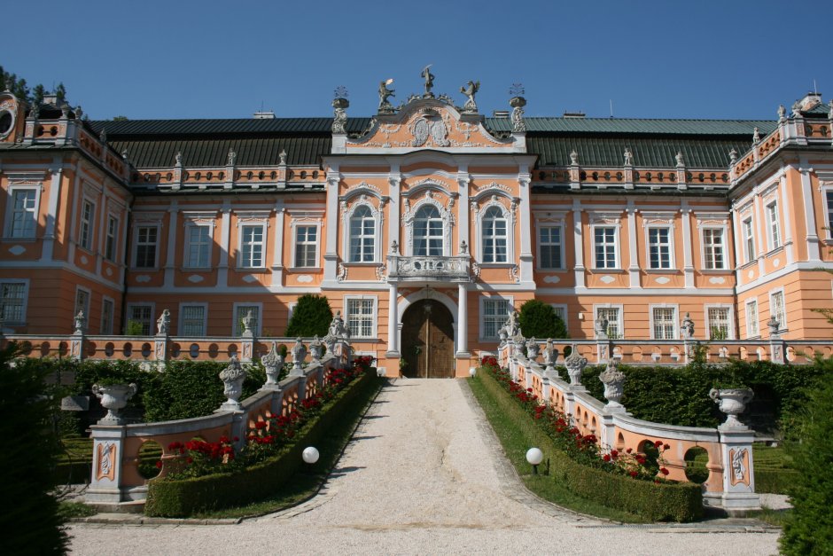 Замок Орлик