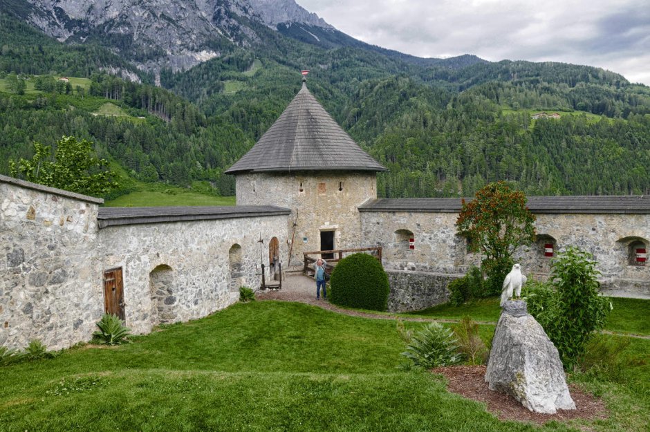 Горные замки Швейцарии