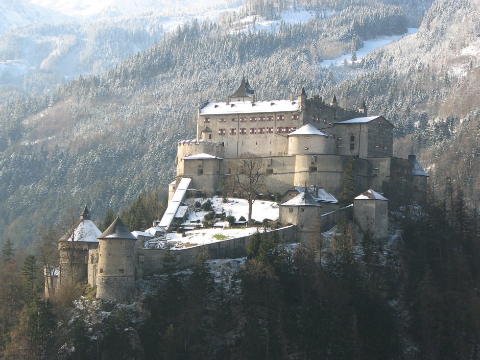 Схема замка Зальцбурге