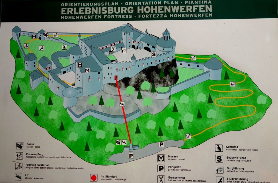 Замок Хоэнверфен
