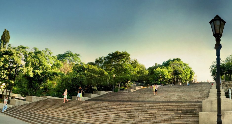 Потёмкинская лестница в Одессе зимой