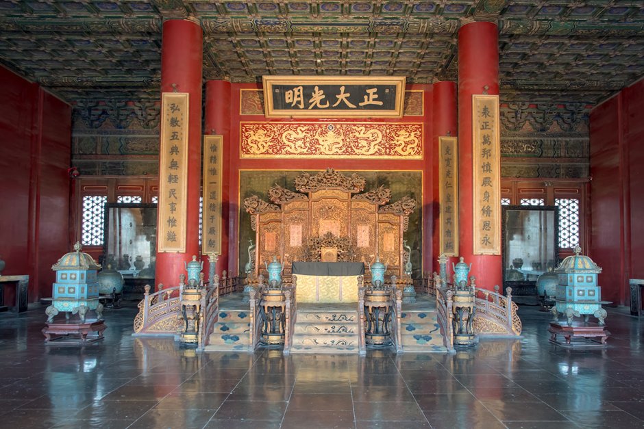 Императорский дворец трон Китай