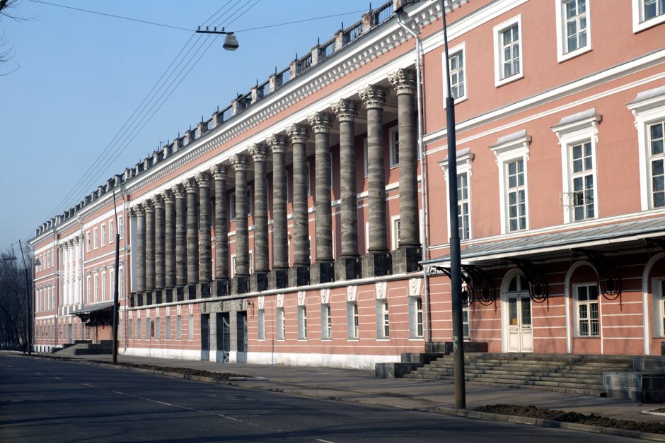Головинский дворец в Лефортово