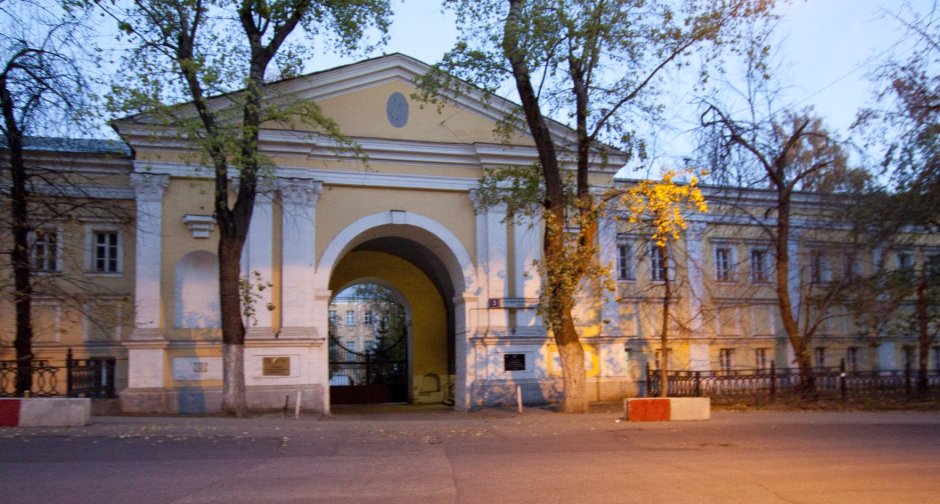 Лефортовский дворец в Москве