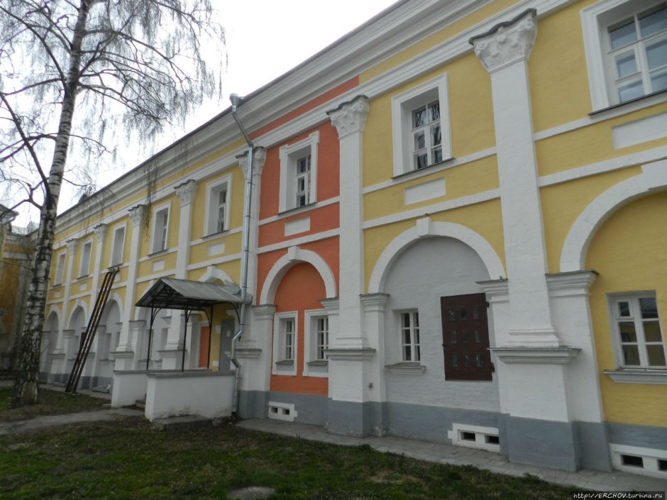 Лефортовский дворец внутри