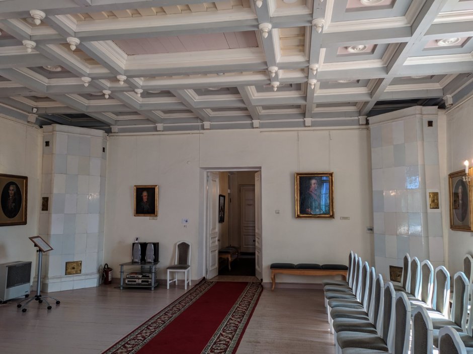 Приоратский дворец Гатчина внутри