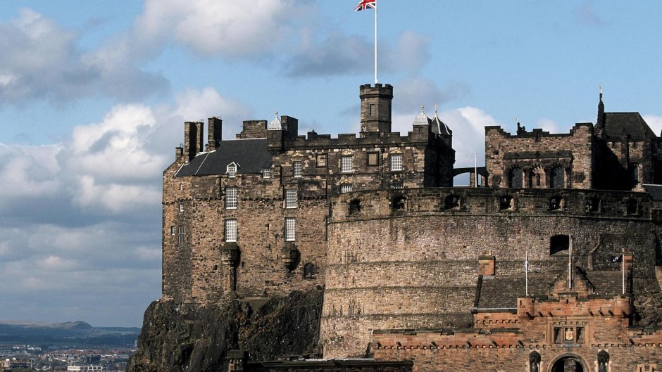 Эдинбургский замок модель 3д