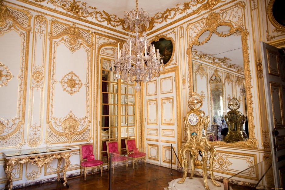 Версальский дворец рококо