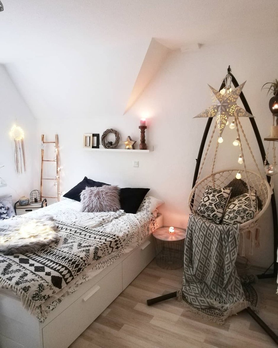 Женская спальня в стиле бохо