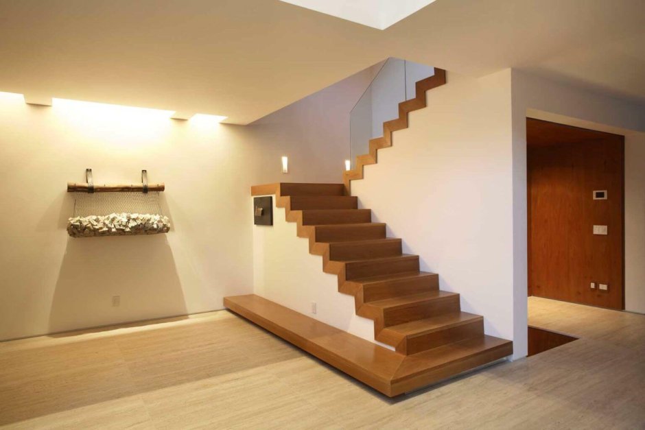 Двухмаршевые лестницы на второй этаж в частном доме