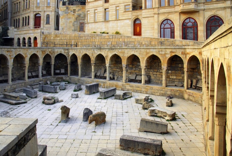 Баку старый город площадь