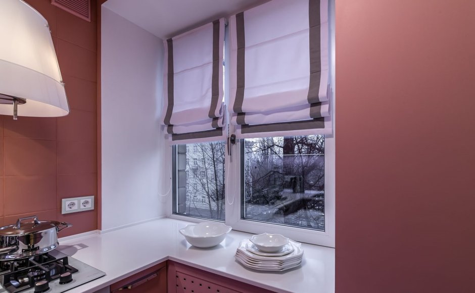 Римские шторы на пластиковые окна на кухню