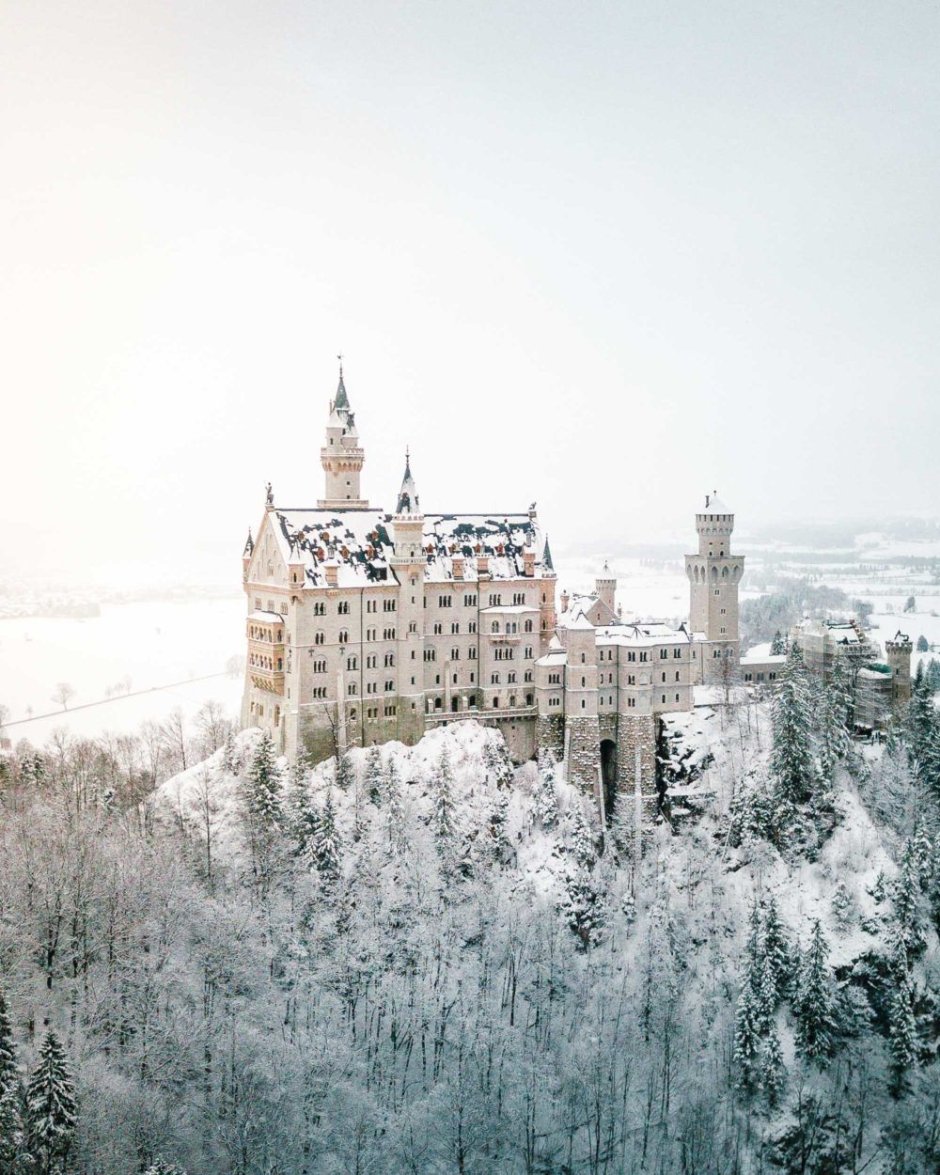 Замок зимой утром Эстетика